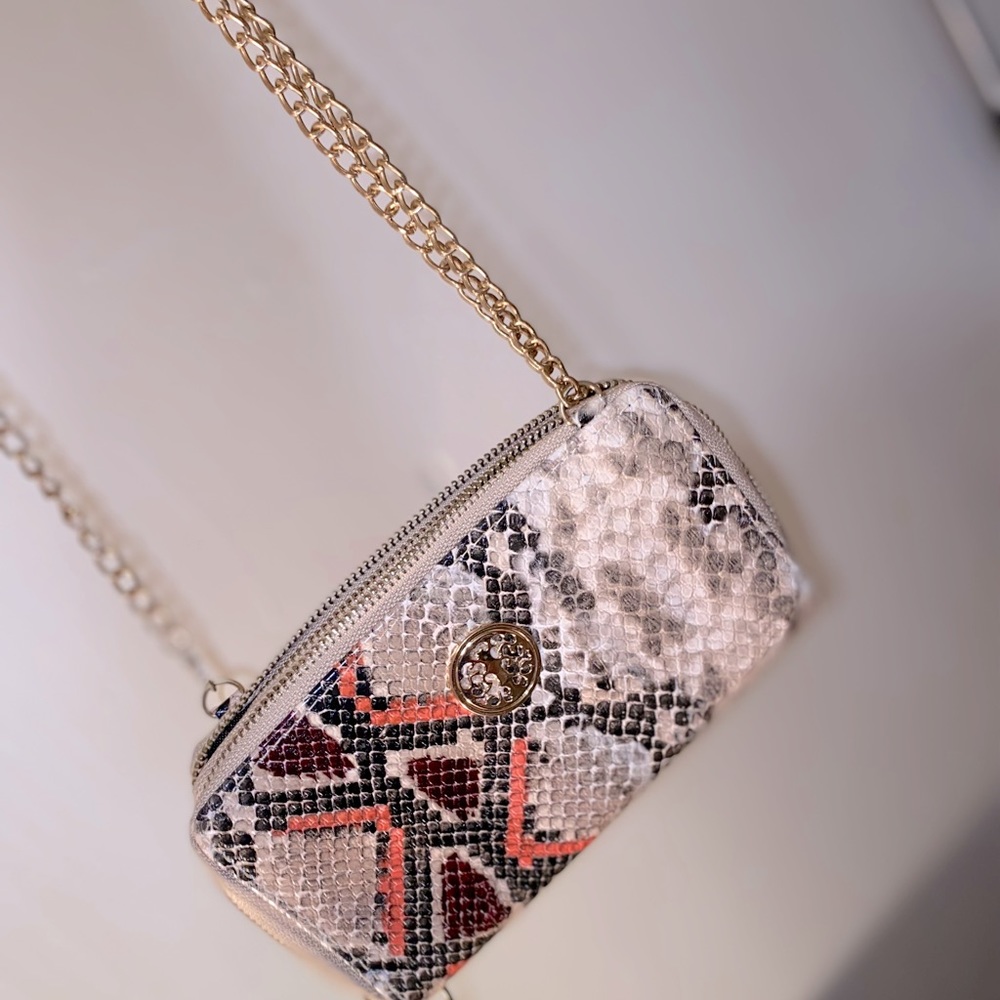 Snake skin shoulder bag